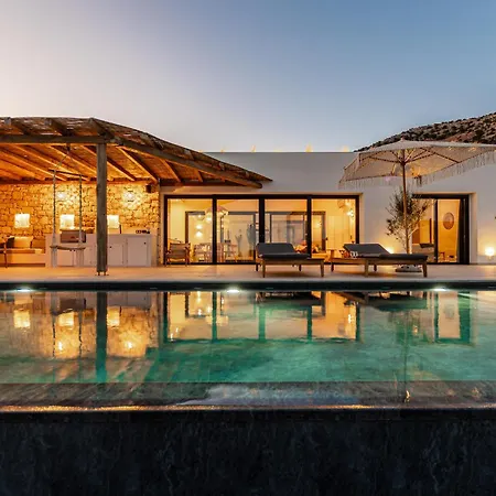 Luxury With Private Infinity Pool And Stunning Sea View Villa