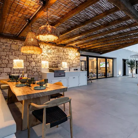 Luxury With Private Infinity Pool And Stunning Sea View * Agiassos