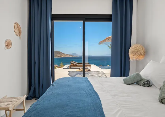 Luxury With Private Infinity Pool And Stunning Sea View Villa